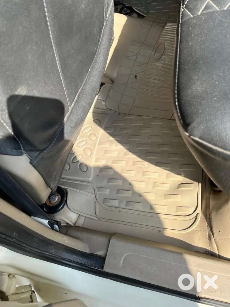 Mahindra Tuv 300 2017 Diesel 60000 Km Driven