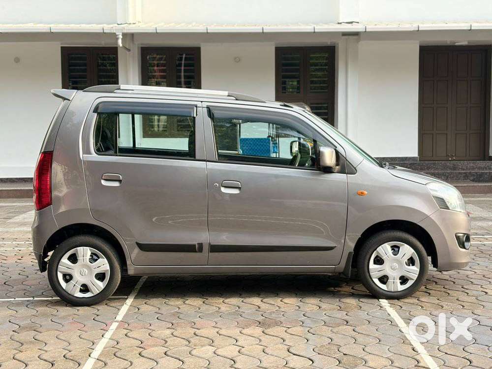 Maruti Suzuki Wagon R Amt Vxi, 2016, Petrol