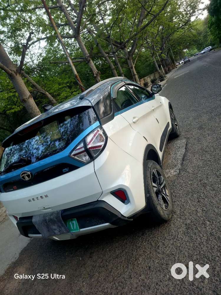 Tata Nexon Ev Max Nov 2022 Plus Lux Fast Charger