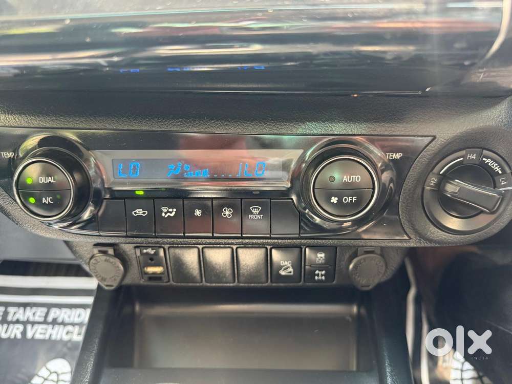 Toyota Hilux 2.8 High 4x4 Mt, 2023, Diesel