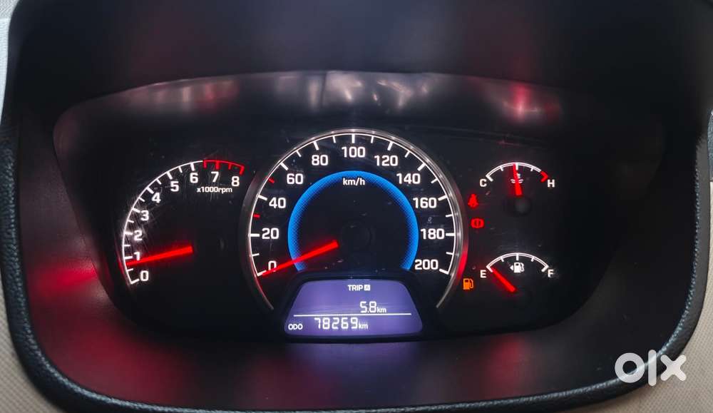 Hyundai Grand I10 2016-2017 Sportz Celebration Edition, 2017, Petrol