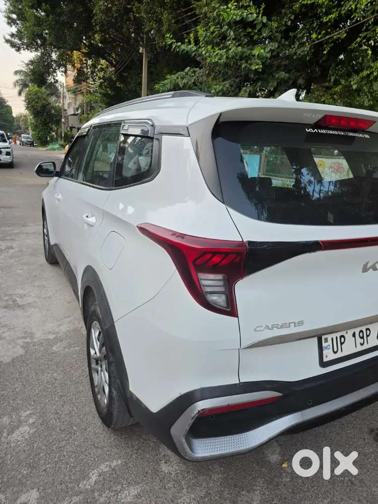 Oct 2022 Model Kia Carens Prestige 1.5 Diesel 7 Str All Original Paint