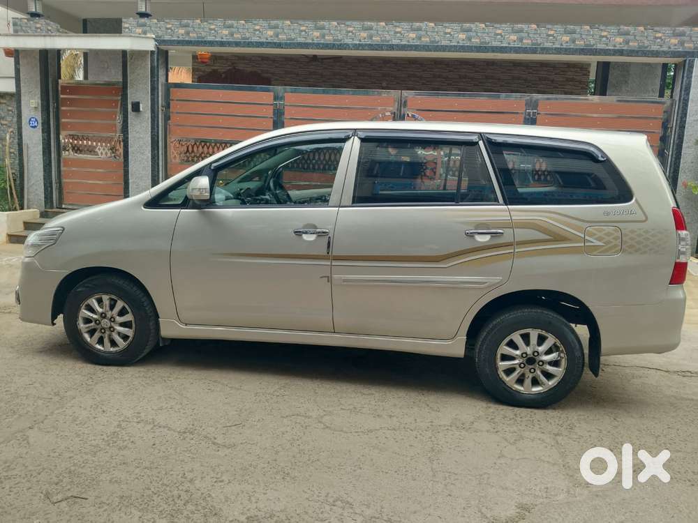 Toyota Innova 2.5 V 7 Str, 2013, Diesel