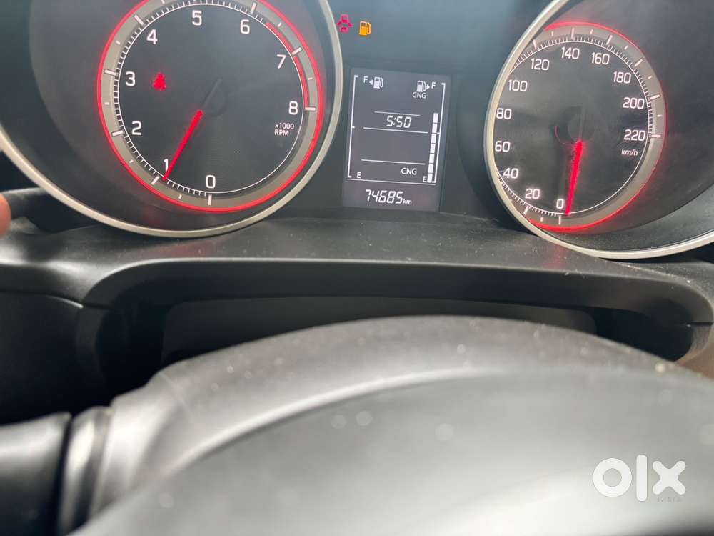 2023 Maruti Swift Vxi Cng