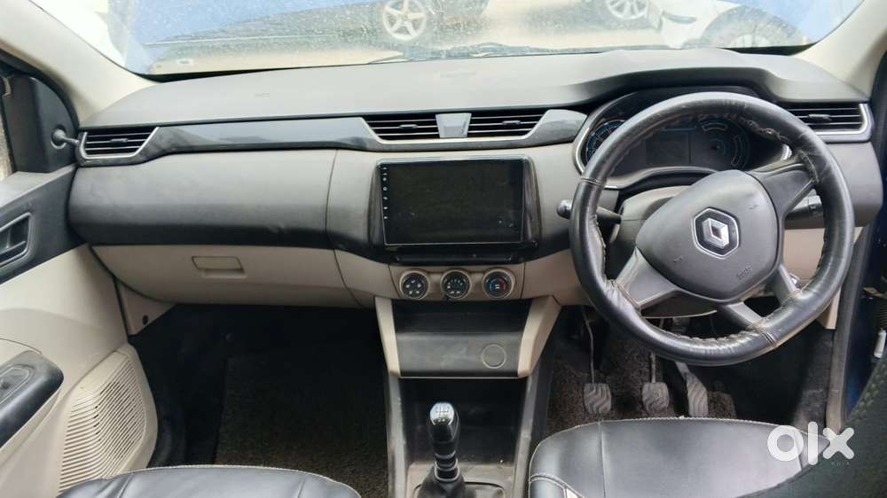 Renault Triber Rxl, 2021, Petrol