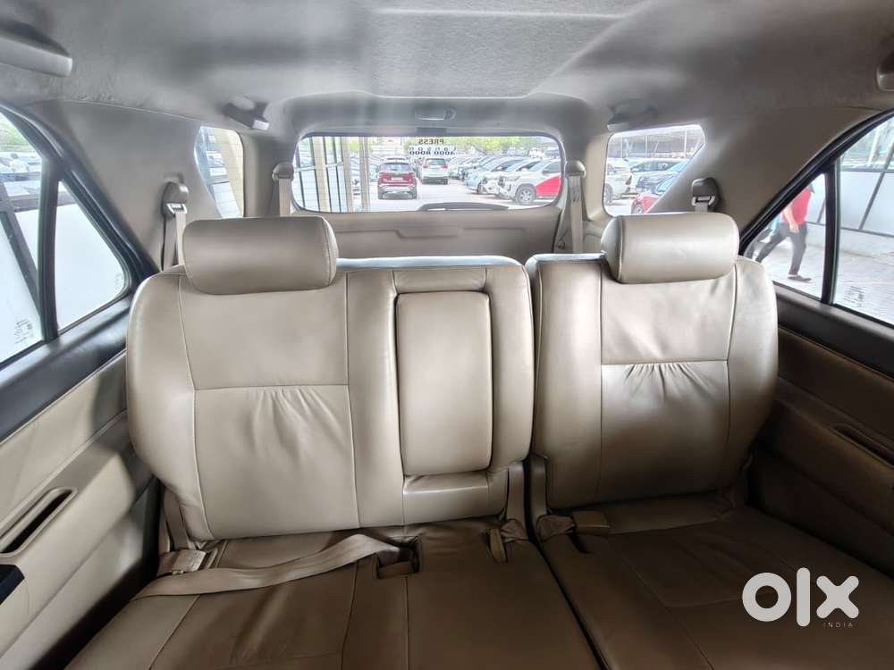 Toyota Fortuner 4x2 Manual, 2013, Diesel