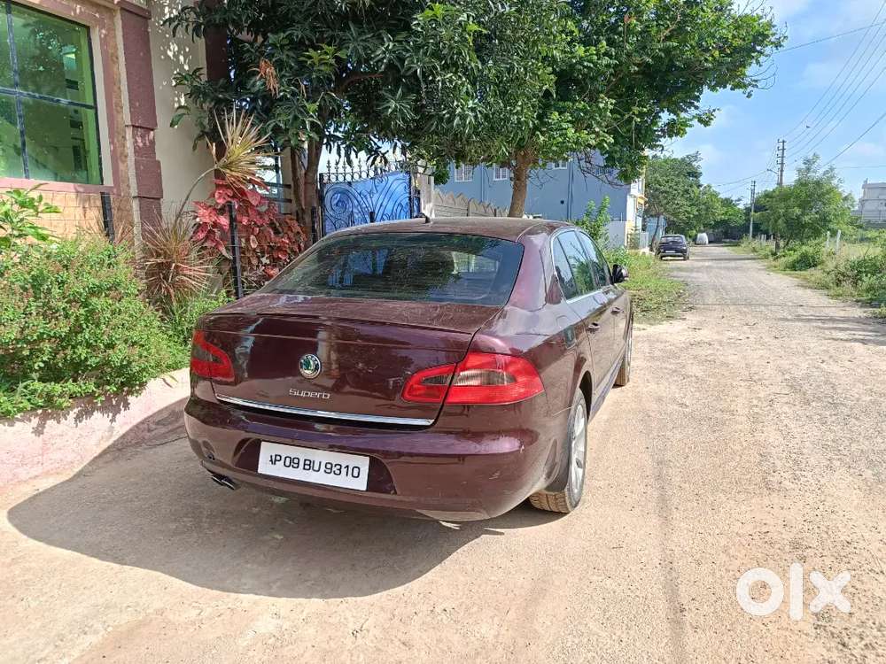 Skoda Superb (2009)