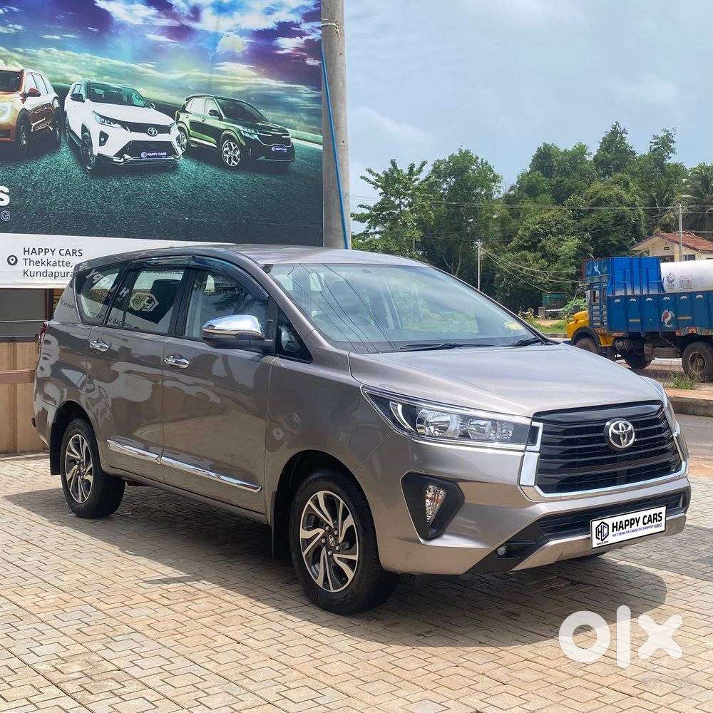 Toyota Innova Crysta G 8 Str, 2022, Diesel