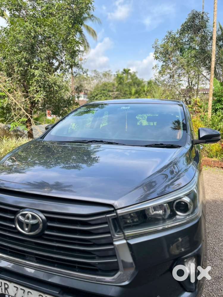 Toyota Innova Crysta 2021