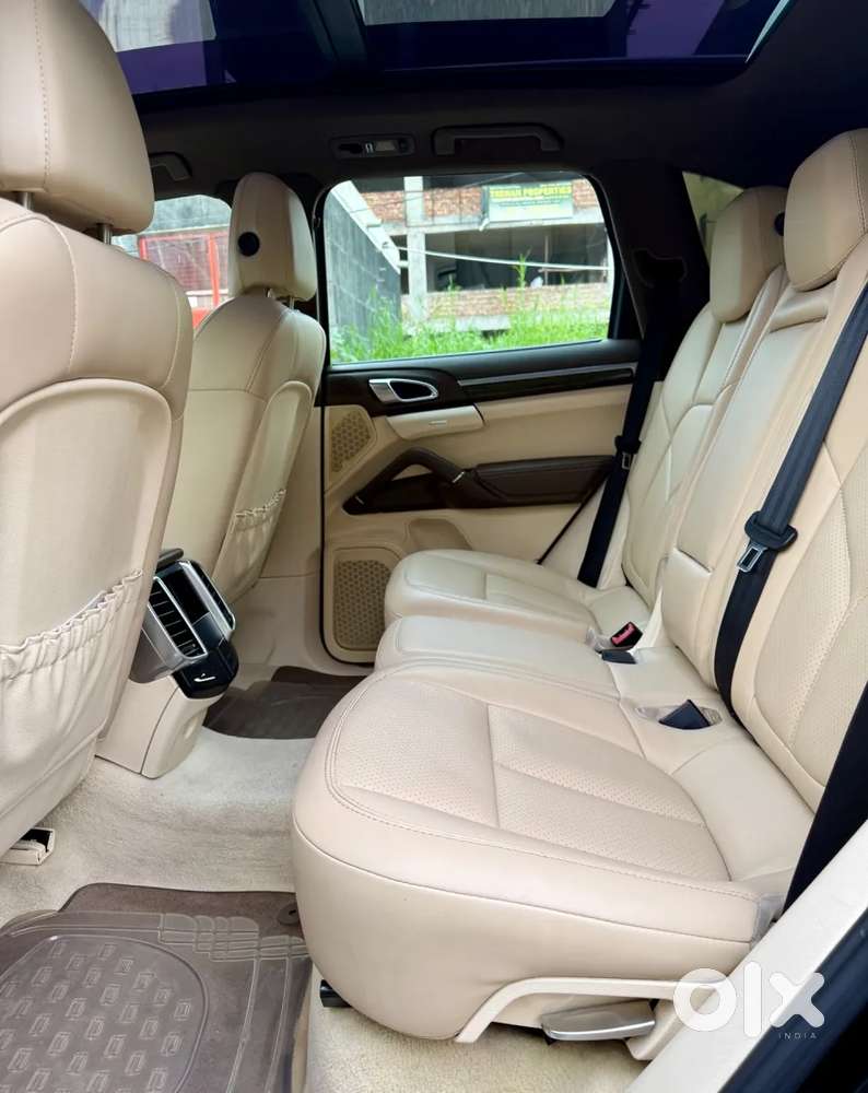 Porsche Cayenne, 2011, Petrol