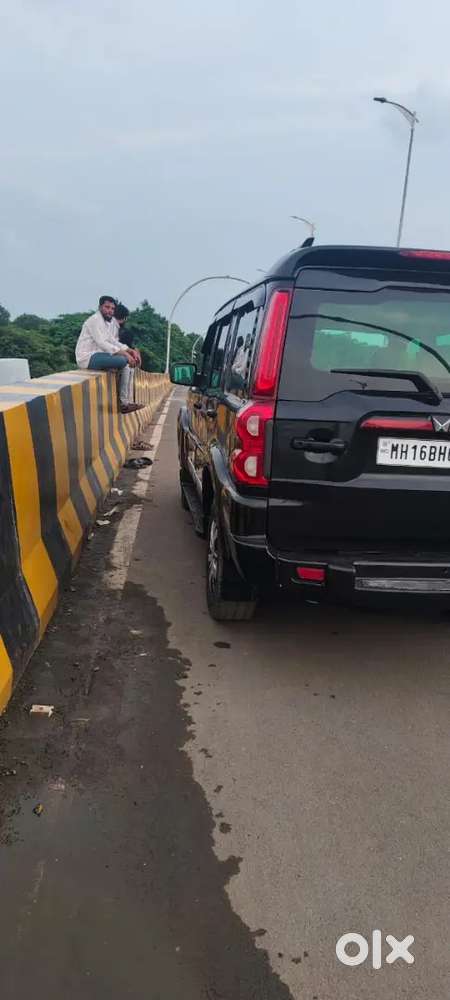 Mahindra Scorpio 2014 Diesel 185000 Km Driven Convert S11