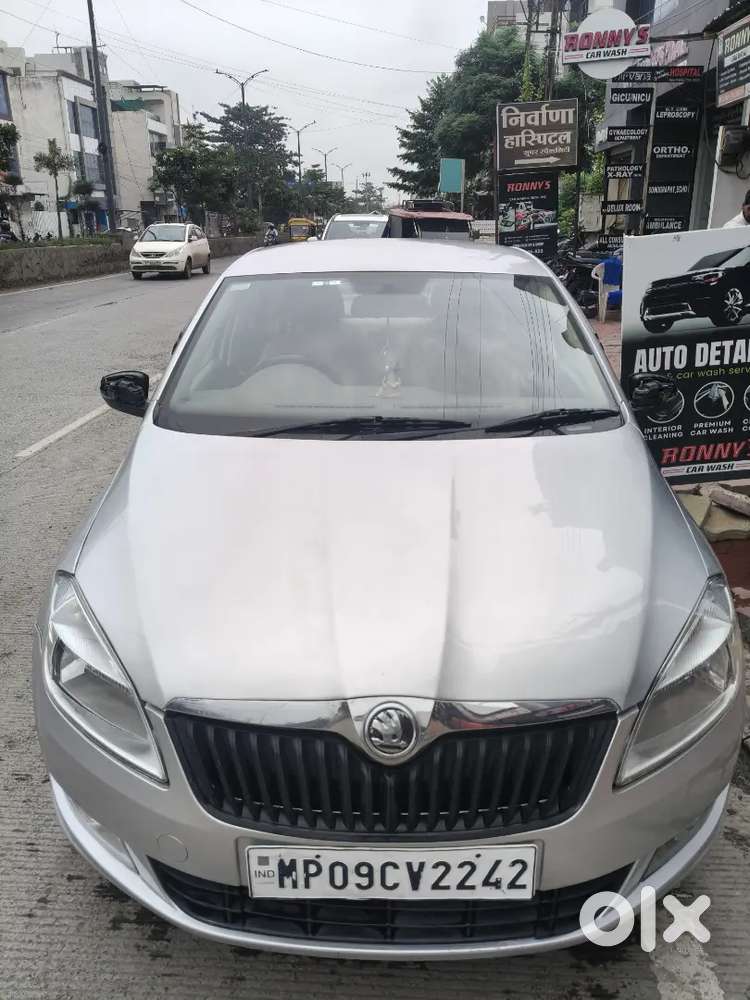 Skoda Rapid Elegance 2017