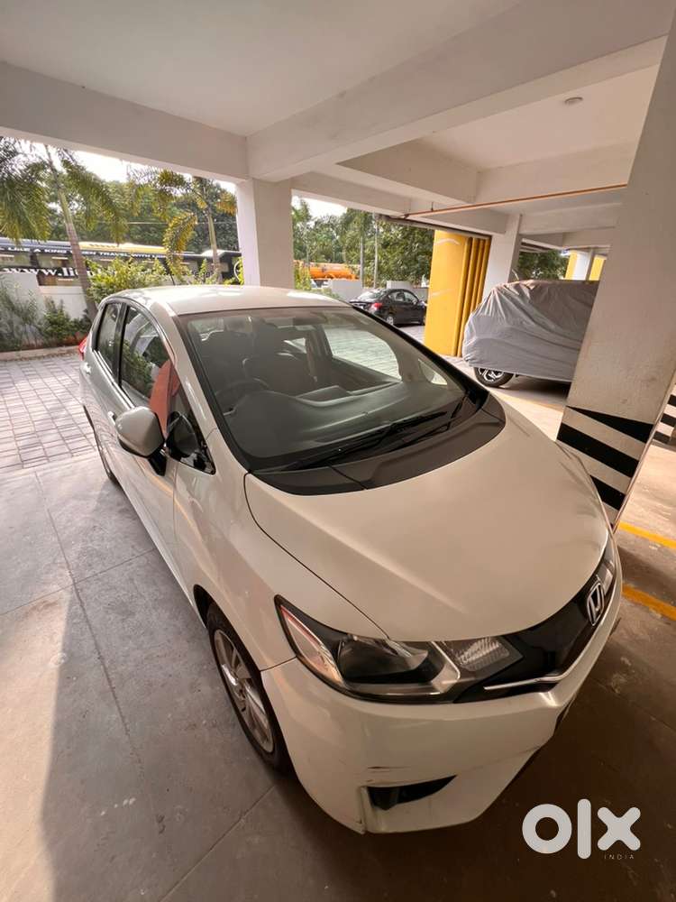 Honda Jazz Petrol 2019 Manual - Top End