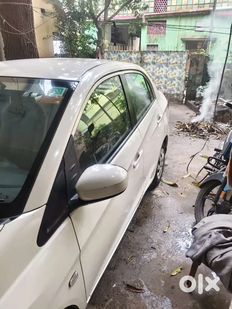 Honda Amaze Diesel 2013