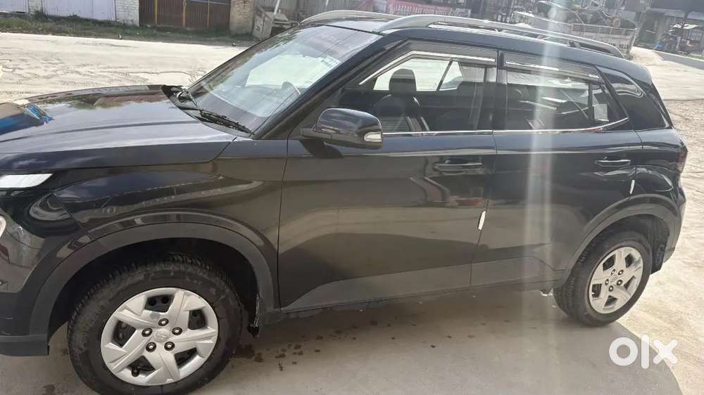 Hyundai Venue 1.2 Petrol Manual 2022