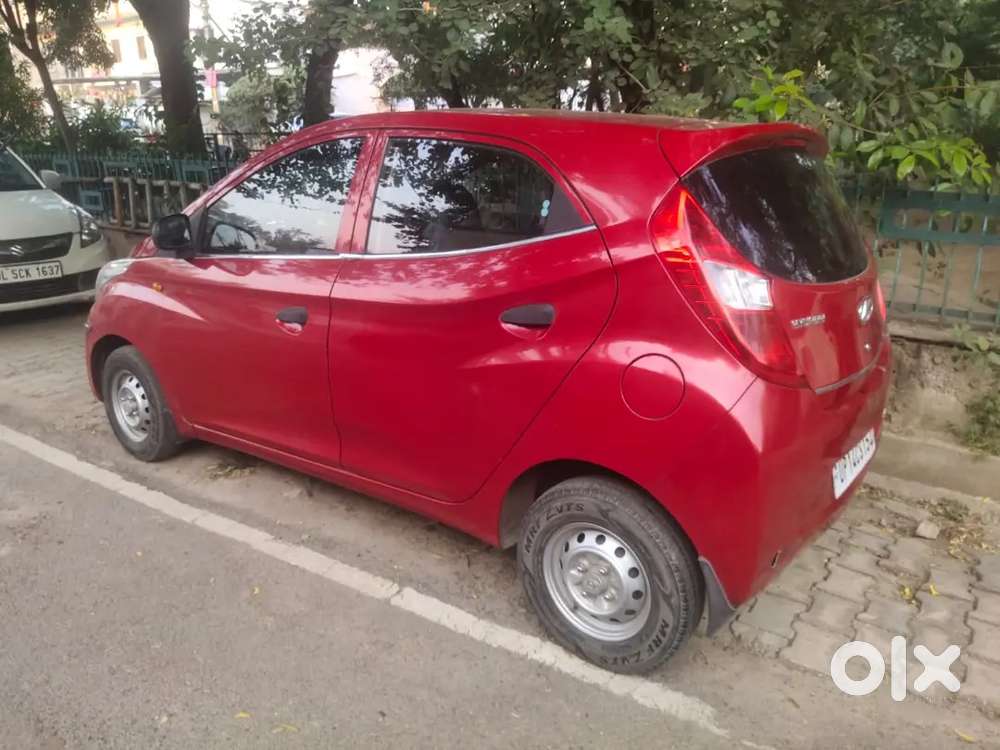 Hyundai Eon 2015 (november) Petrol 18700 Km Driven