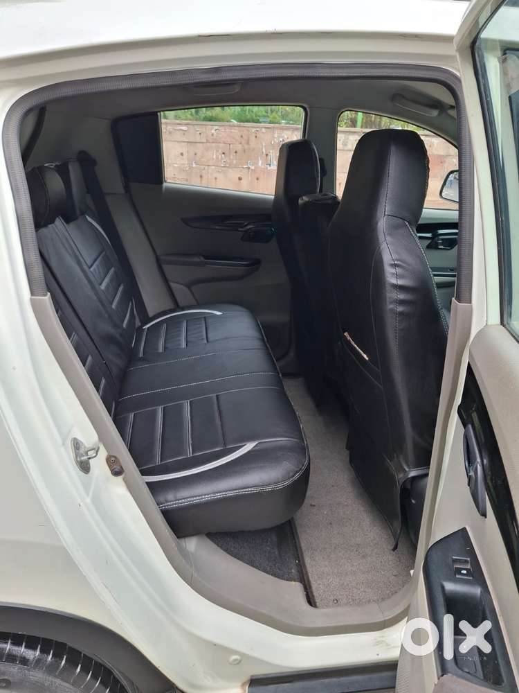 Mahindra Kuv 100, 2016, Diesel
