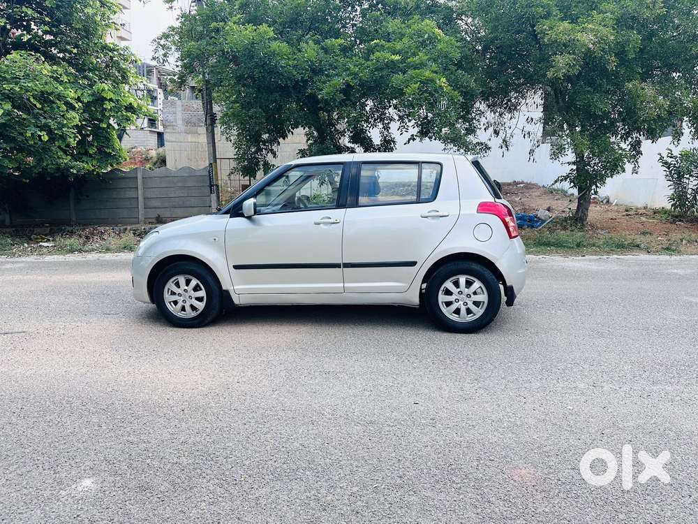 Maruti Suzuki Swift Vvt Zxi, 2008, Petrol