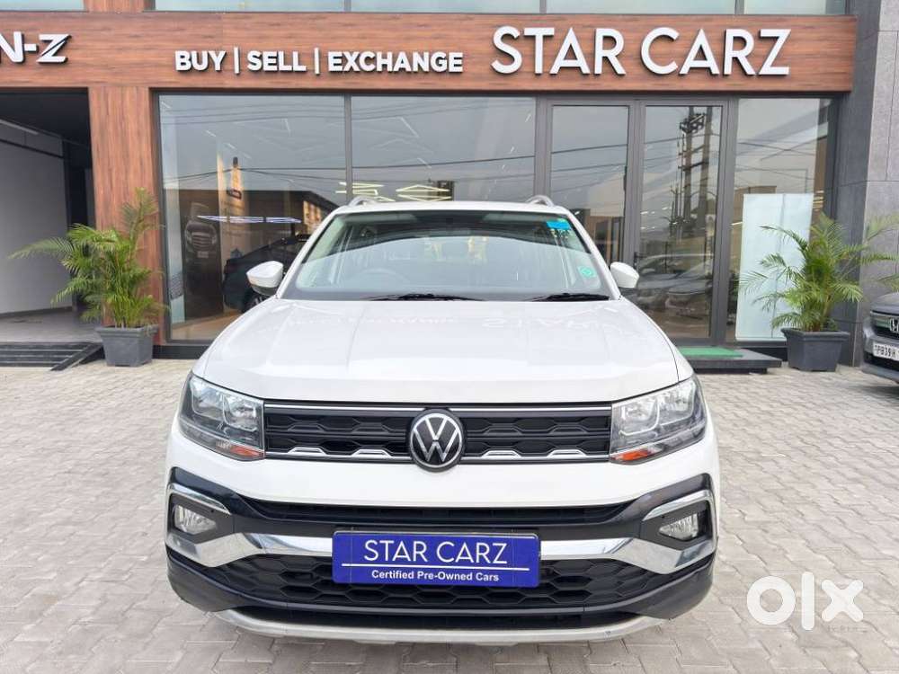 Volkswagen Taigun 1.0 Tsi Highline At, 2022, Petrol