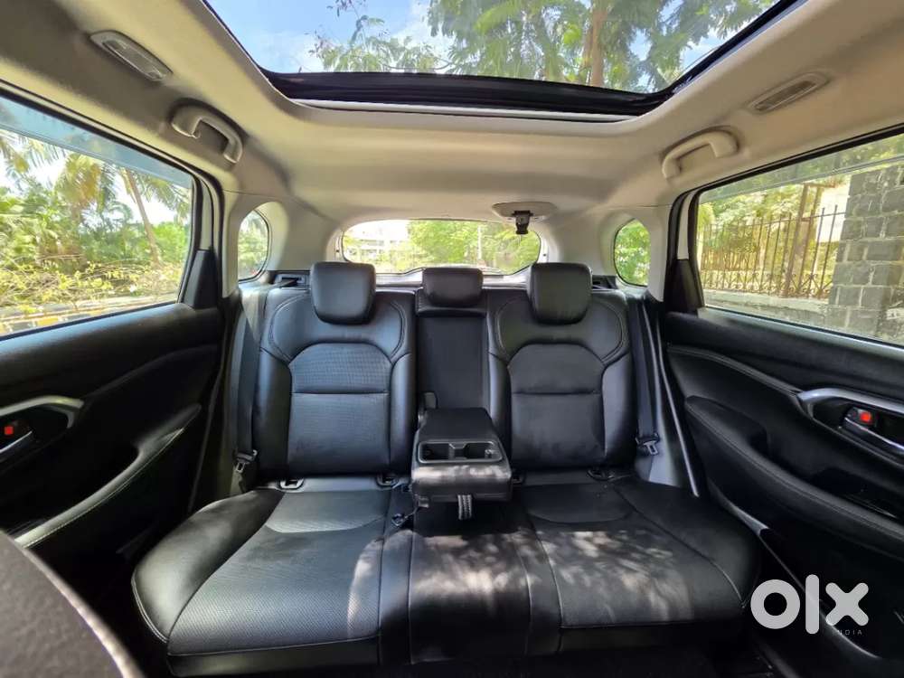 Toyota Urban Cruiser Hyryder 1.5 V Hybrid, 2022, Petrol