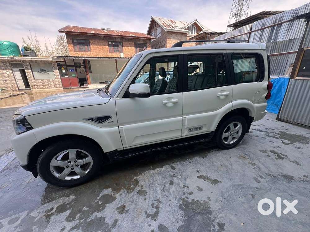 Mahindra Scorpio 2018 Diesel 122000 Km Driven