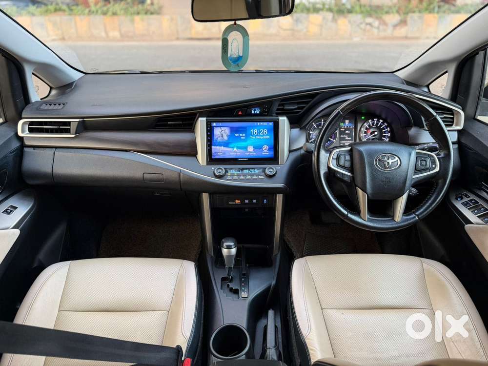 Toyota Innova Crysta 2.8 Zx At 7 Seater, 2019, Diesel
