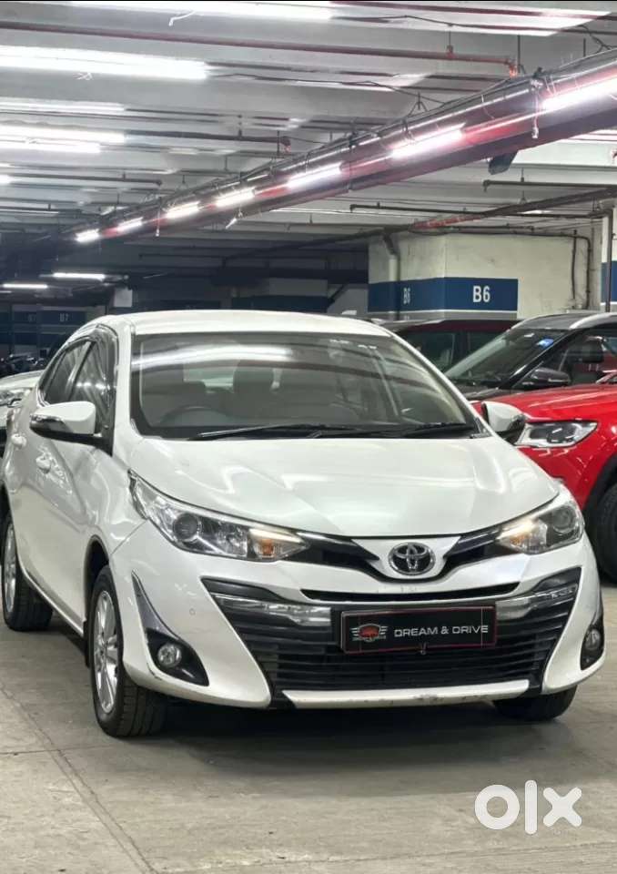 Toyota Yaris V, 2018, Petrol