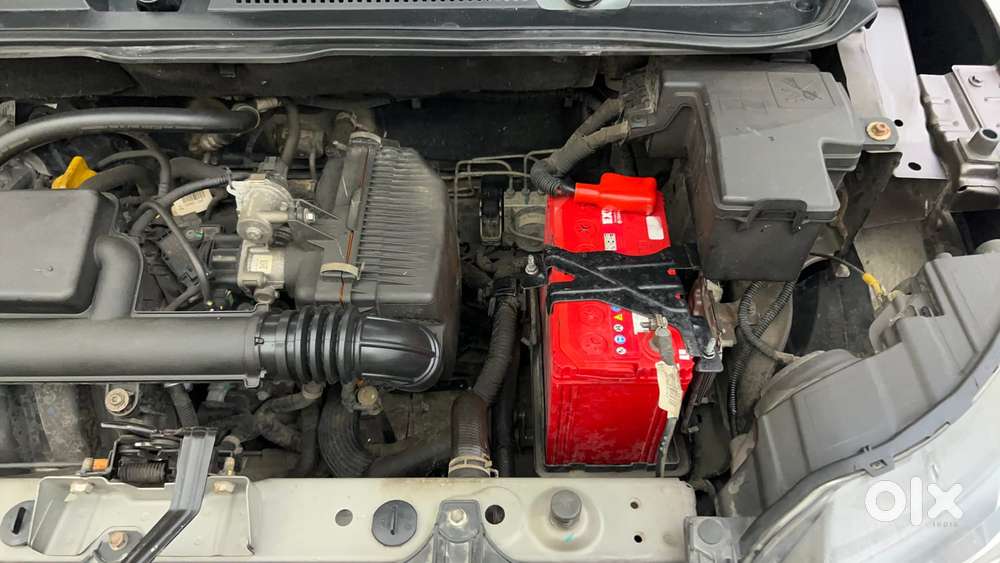 Renault Triber Rxz, 2022, Petrol
