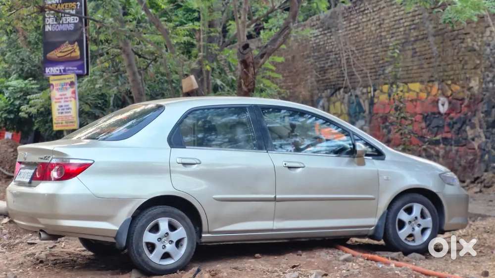 Honda City Zx 2006 Petrol Well Maintained