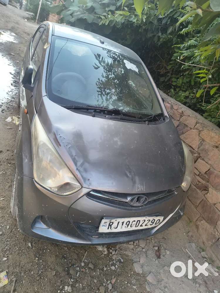 Hyundai Eon 2012 Lpg 61000 Km Driven