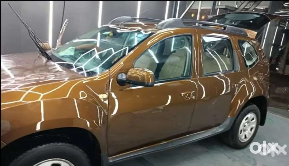 Renault Duster 2015 Petrol 23000 Km Driven
