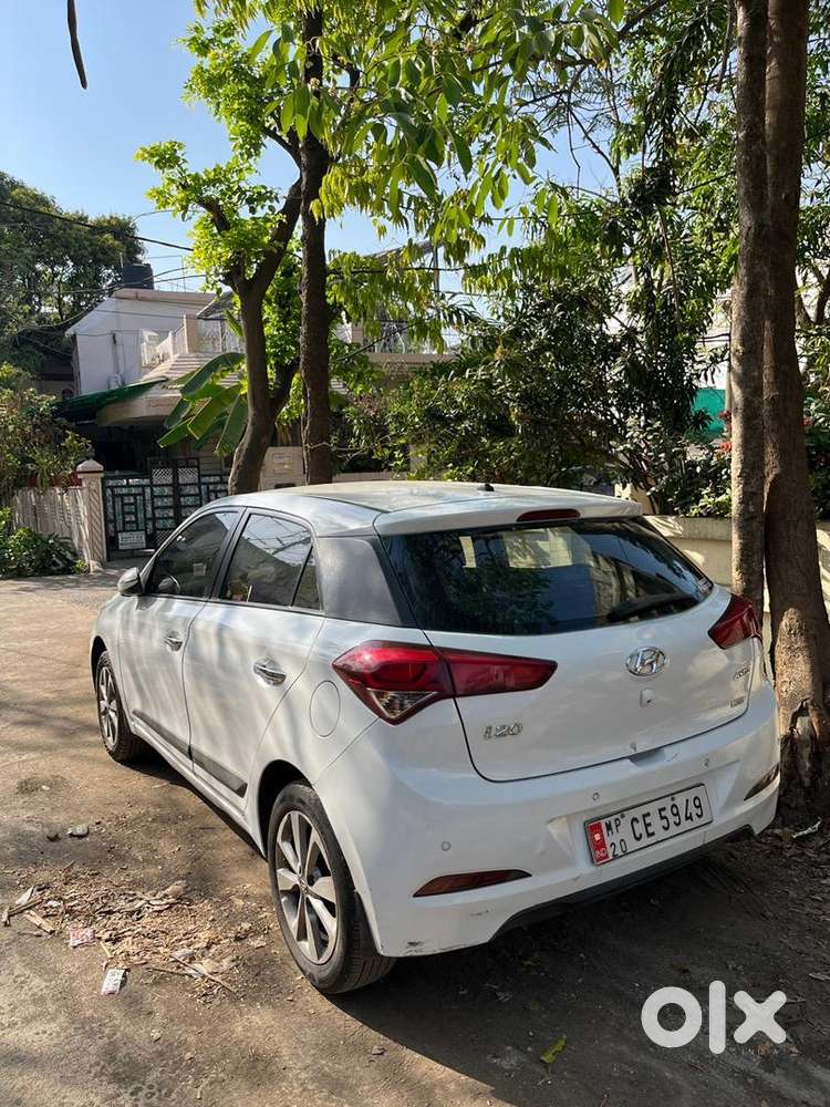 Hyundai I20 Elite Asta Crdi 2015  70,000 Km  New Tyres  Top Model