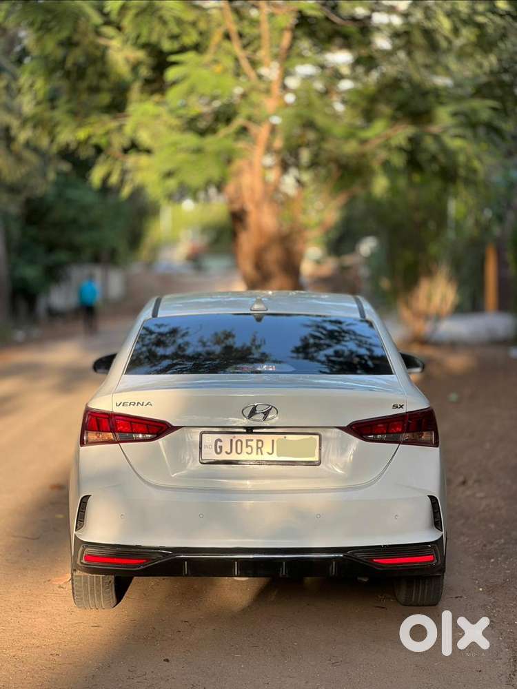 Hyundai Verna 1.5 Sx Petrol Mt, 2020, Petrol