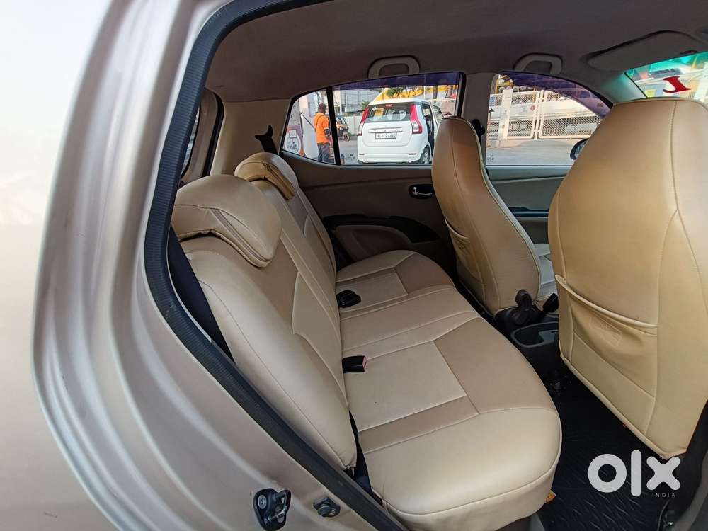 Hyundai I10 Sportz At, 2010, Petrol