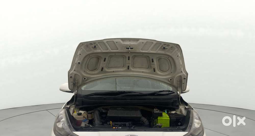 Hyundai Aura Sx Manual, 2021, Petrol