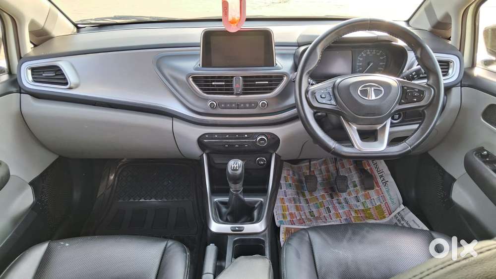 Tata Altroz Xz Plus (s), 2020, Petrol