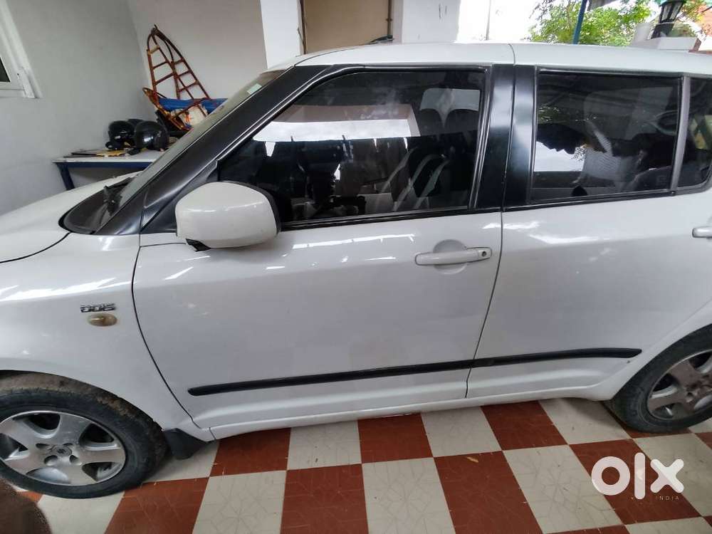 Maruti Swift Ddis Vdi Abs (2011)