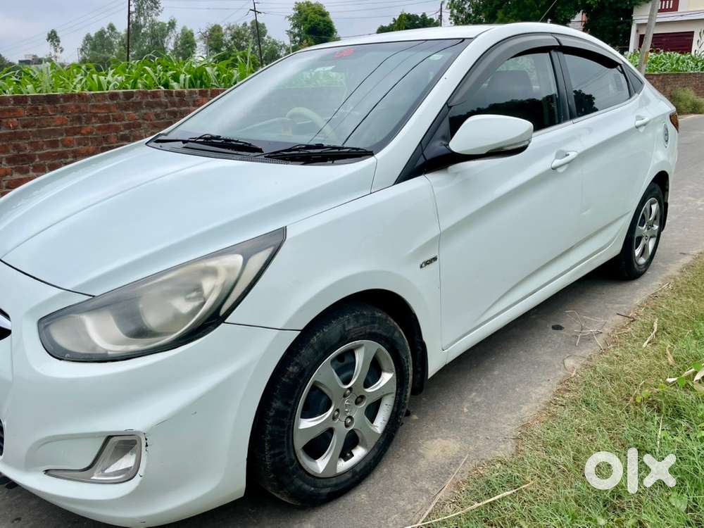 Hyundai Fluidic Verna Diesel 2012
