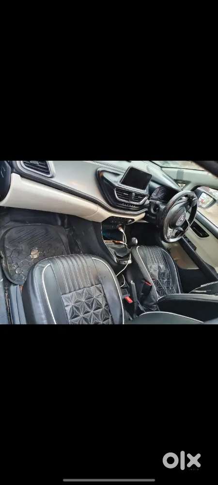 Tata Altroz Xm Plus 2022 Petrol