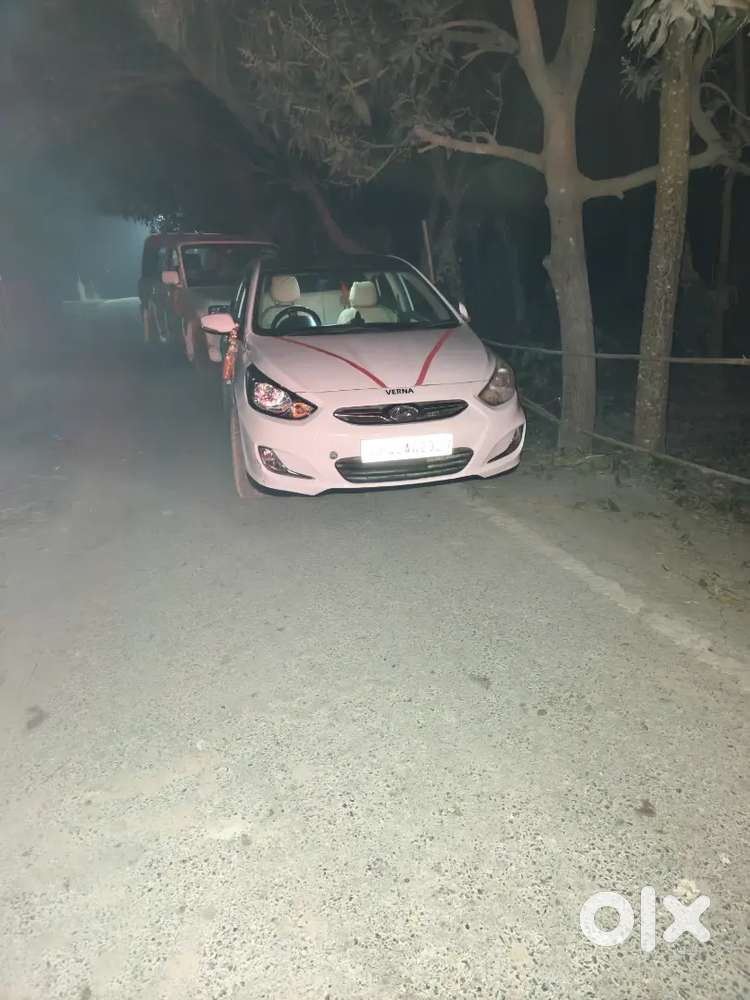 Hyundai Verna 2012 Diesel 77000 Km Drivenseling