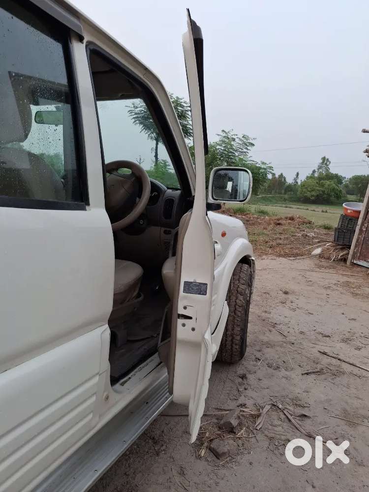 Mahindra Scorpio Classic 2009