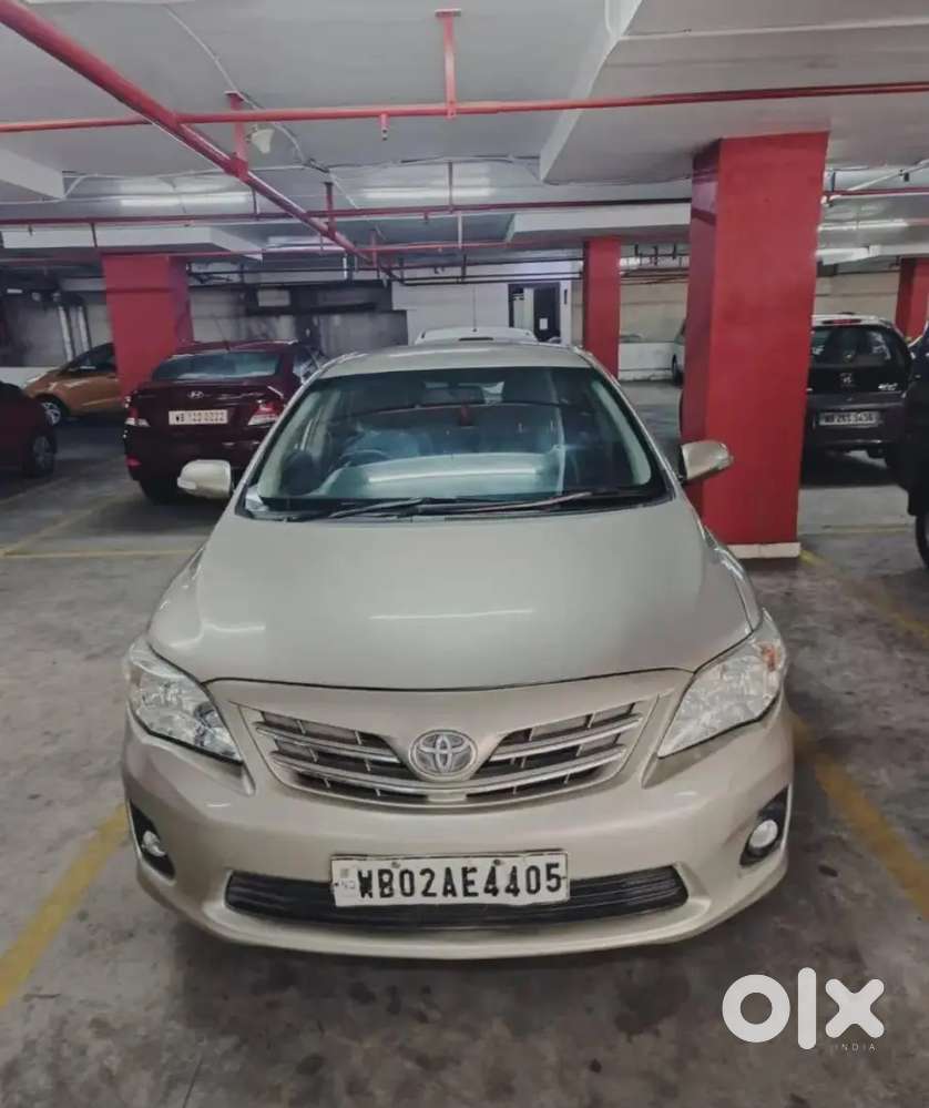 Toyota Corolla Altis 2014