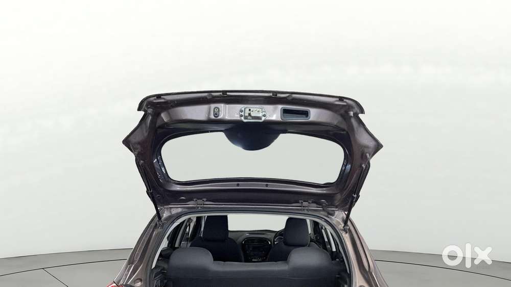 Tata Tiago 1.2 Revotron Xza, 2017, Petrol