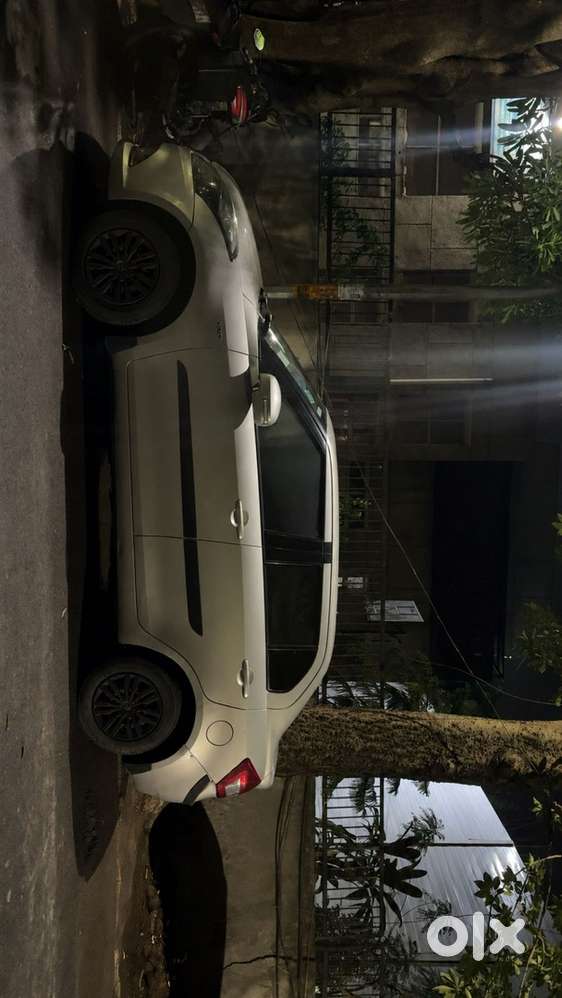 2015 Maruti Suzuki Swift Dzire Petrol