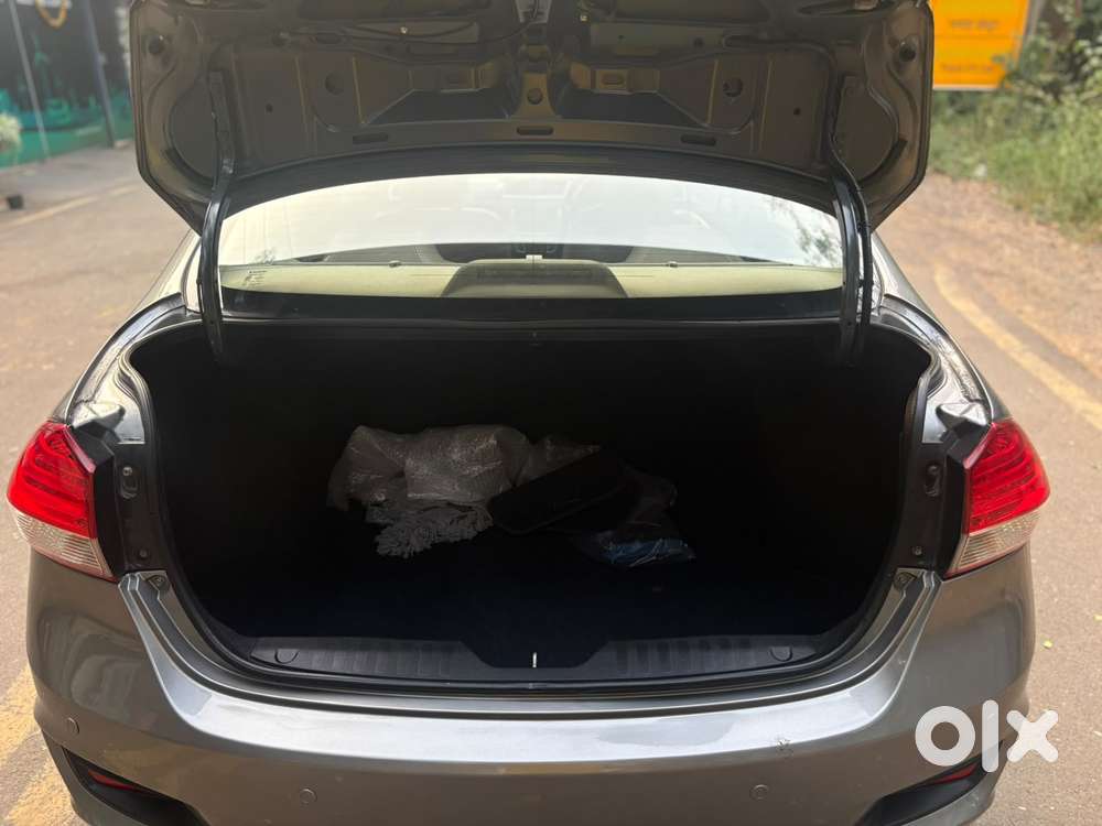 Maruti Suzuki Ciaz Zdi Shvs, 2016, Diesel