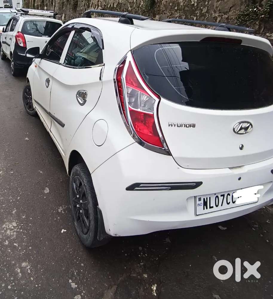 Hyundai Eon Sportz
Price 1.35