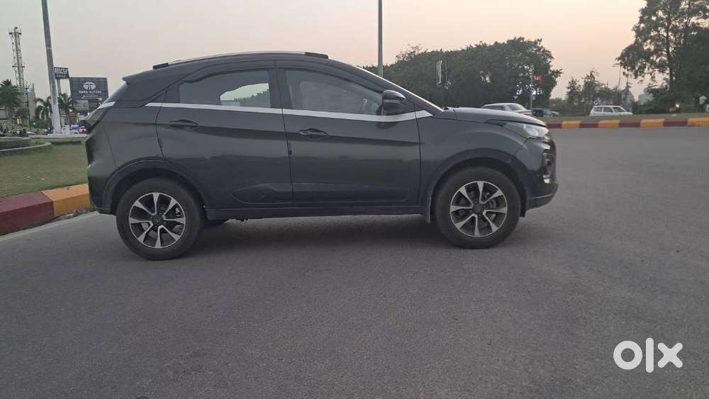 Tata Nexon 1.2 Revotron Xz Plus, 2021, Petrol