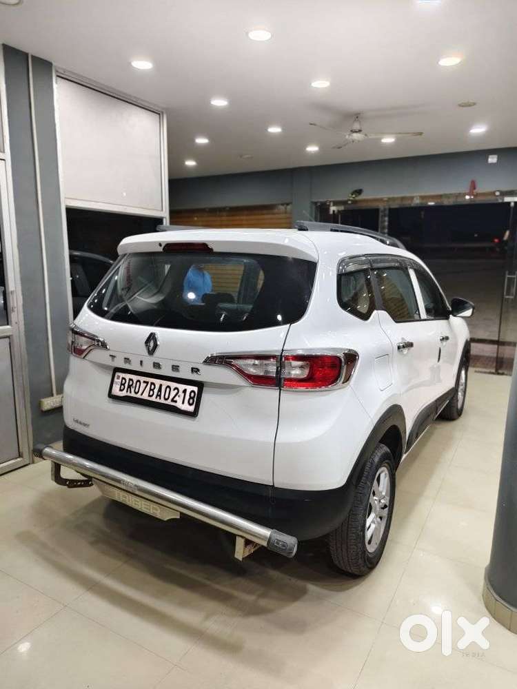 Renault Triber Rxl, 2023, Petrol