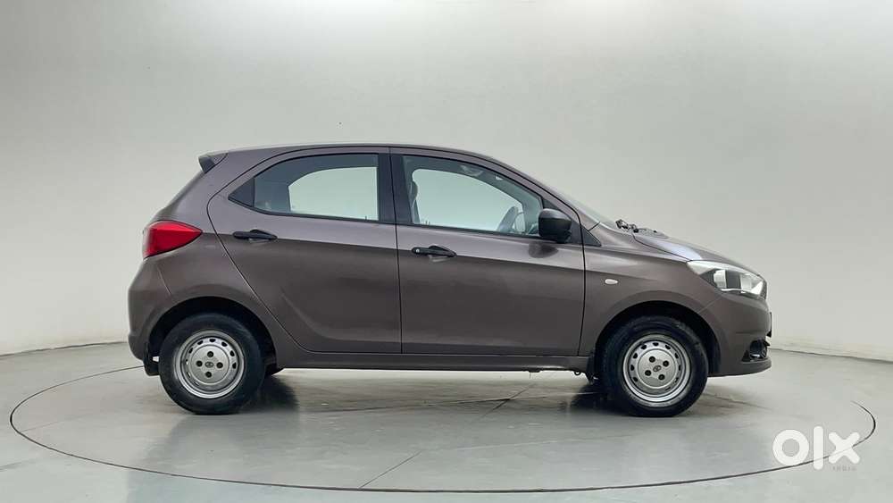 Tata Tiago 1.2 Revotron Xm, 2016, Petrol