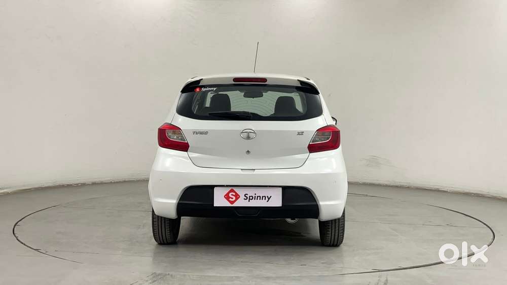 Tata Tiago Xz, 2016, Petrol